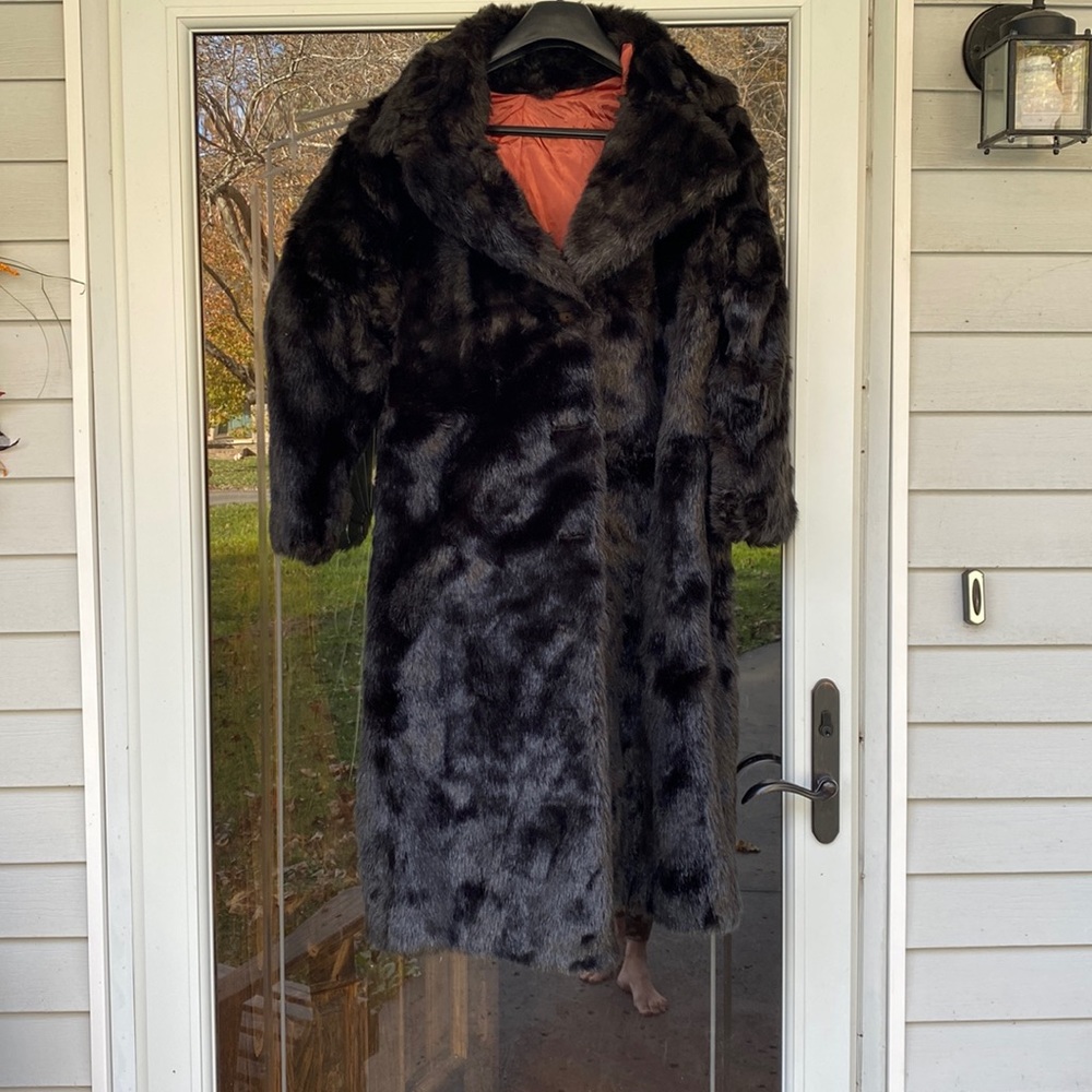 Vintage faux fur black coat